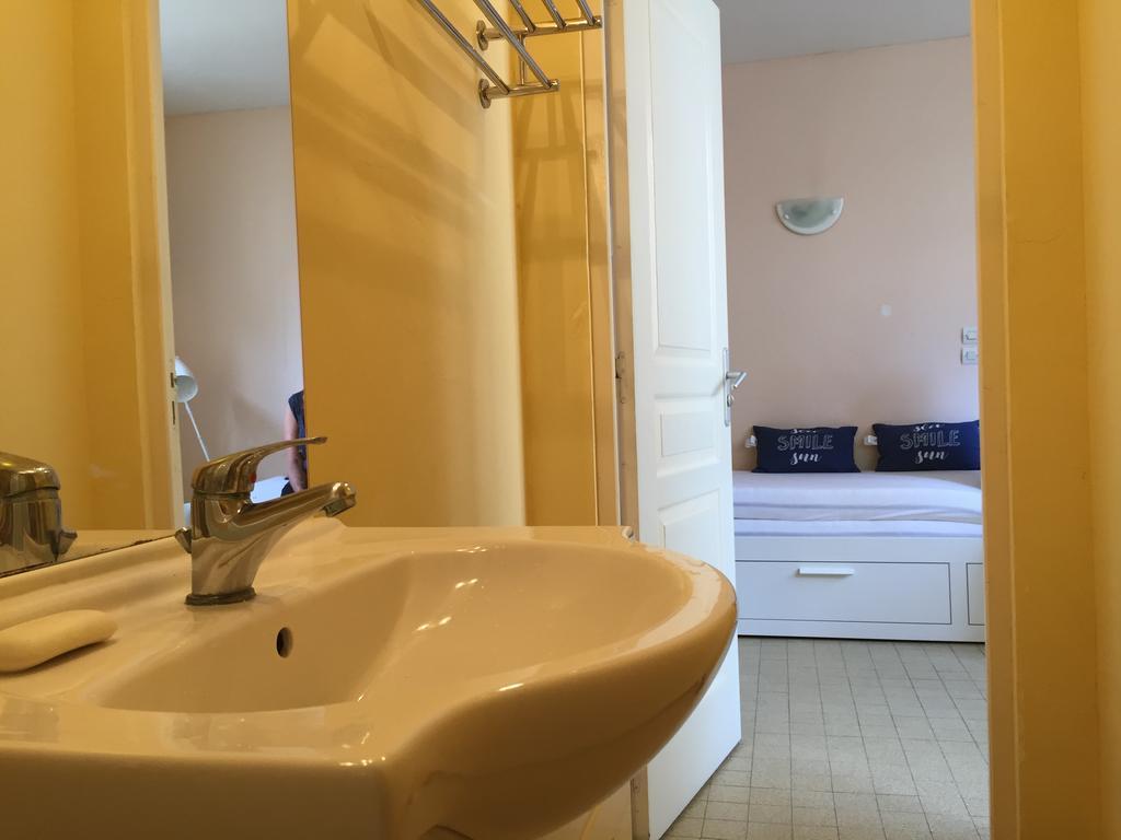 2 Pers En Vieille Parking Gratuit - By La Source D'orfee Apartment